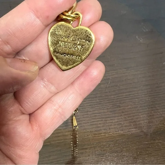 JUICY COUTURE, LUCKY BRAND & a Boutique bracelet. Lot of 3 all in good condition - Picture 10 of 16